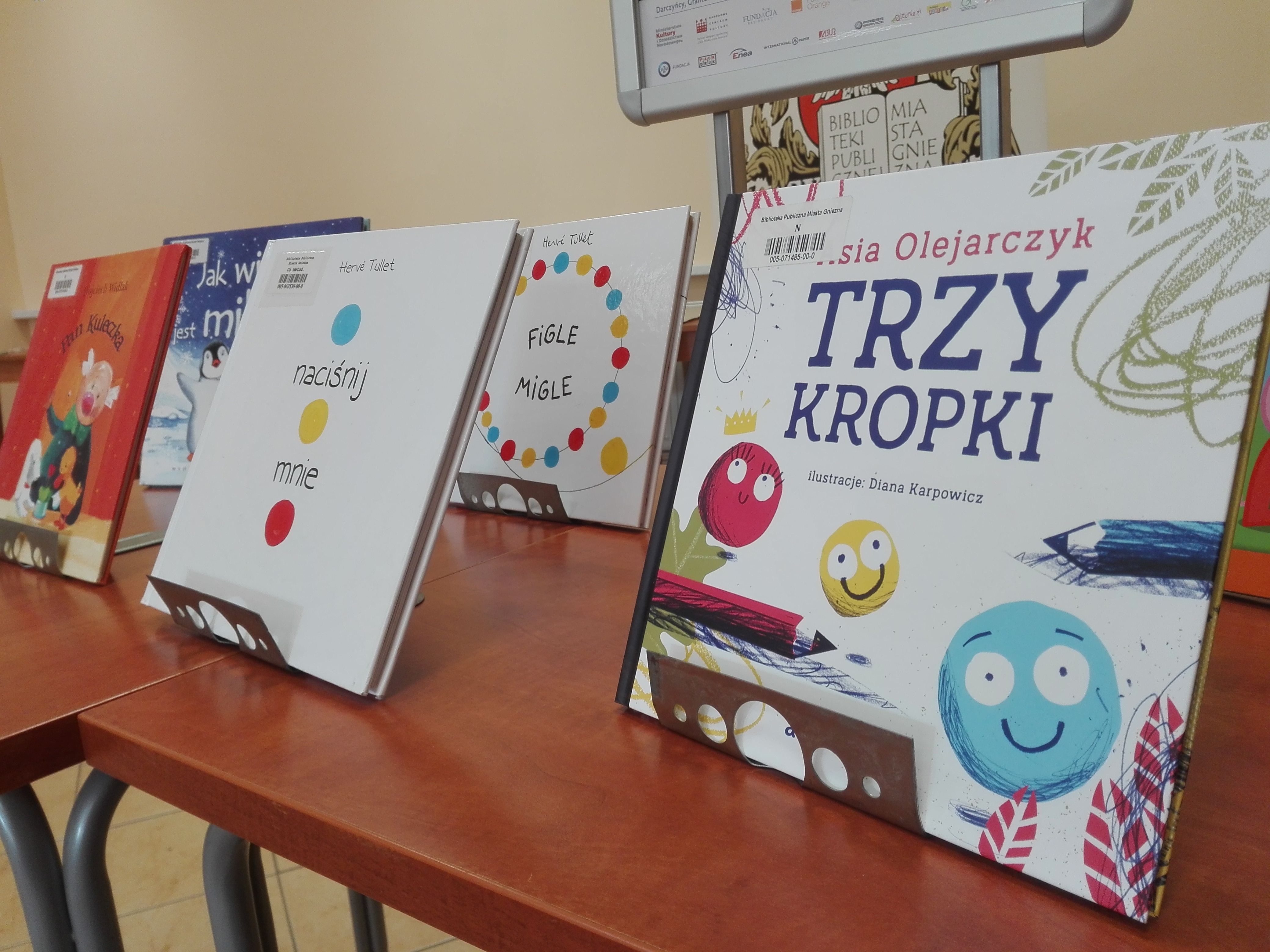 „Kropka to tylko początek” – spotkania w ramach akcji Cała Polska Czyta Dzieciom
