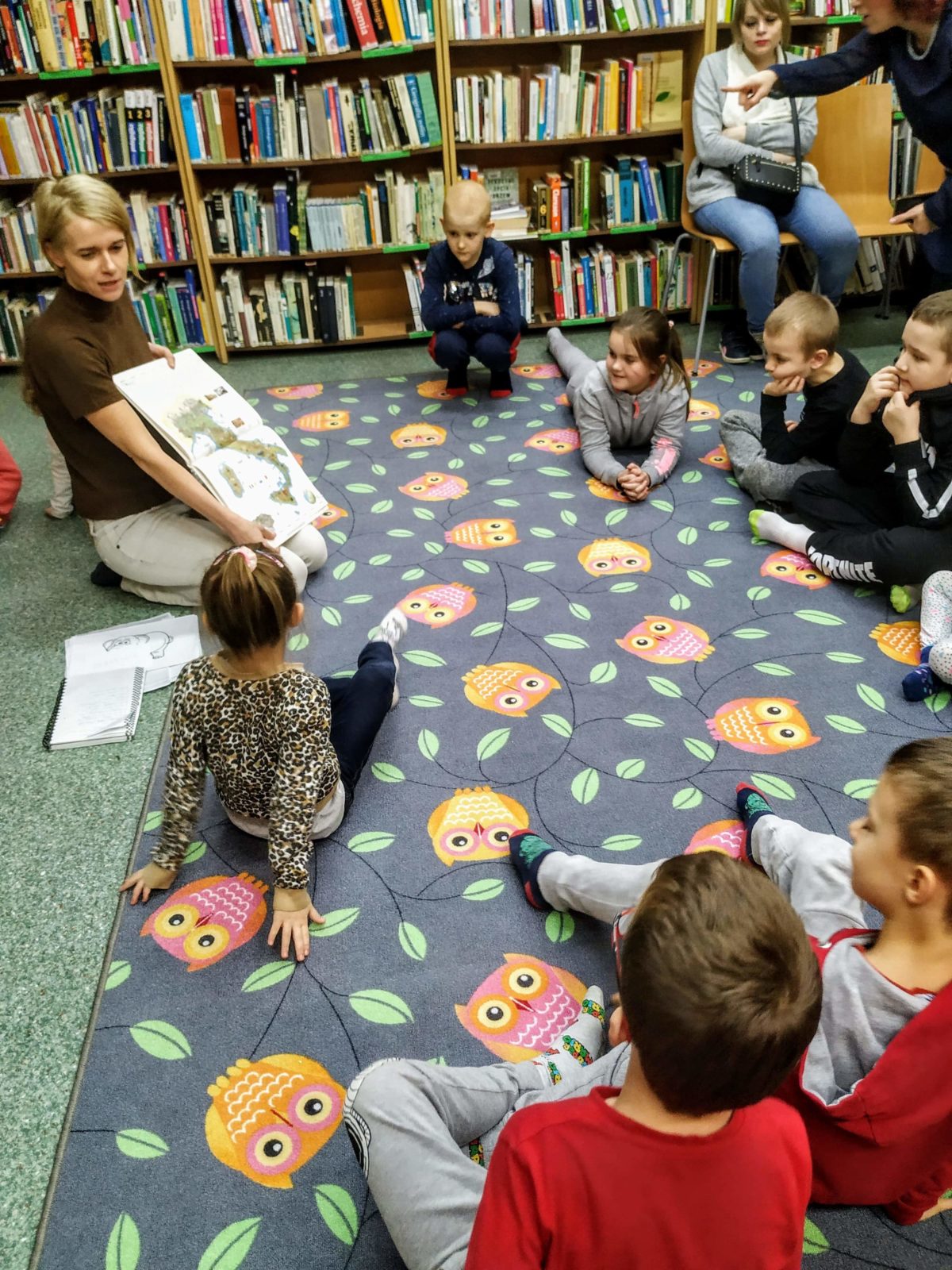 Język ciepłej Italii na spotkaniu Klubu książki dla dzieci i rodziców “Bajkopomagajki”