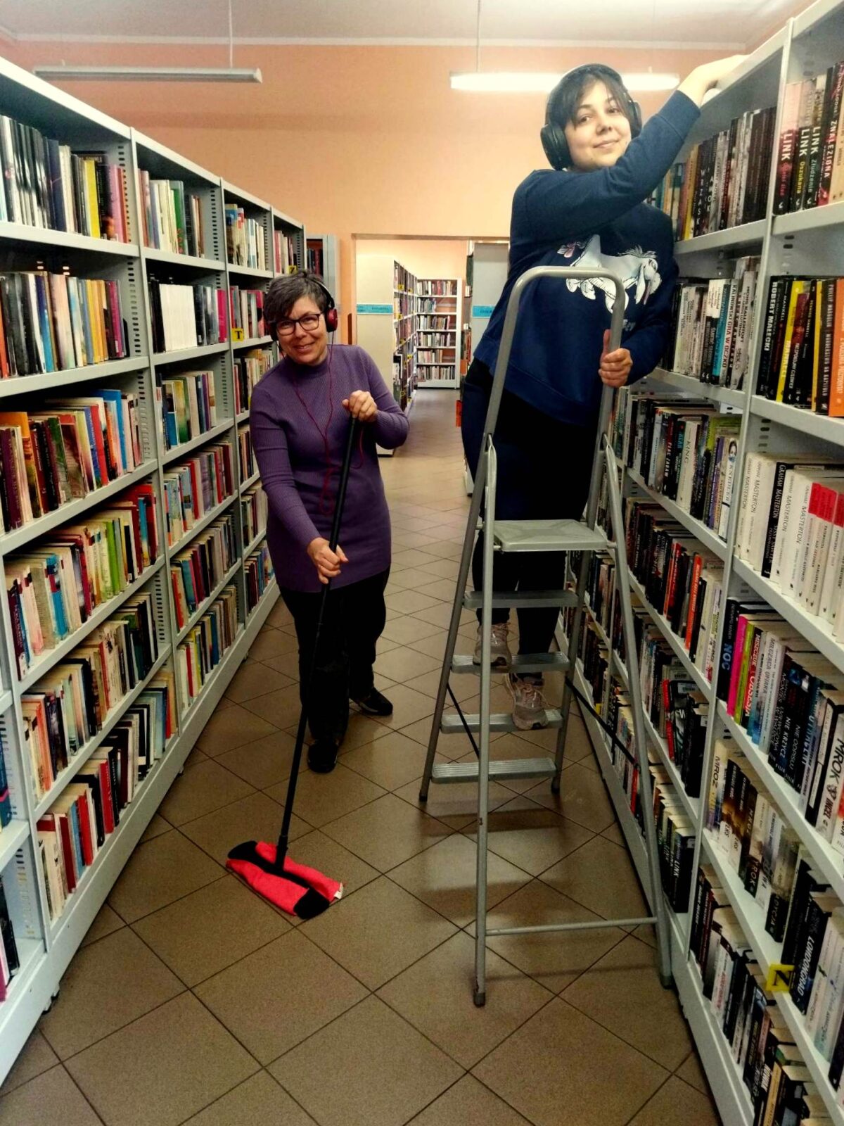 Na wiosenne porządki najlepsze są… audiobooki
