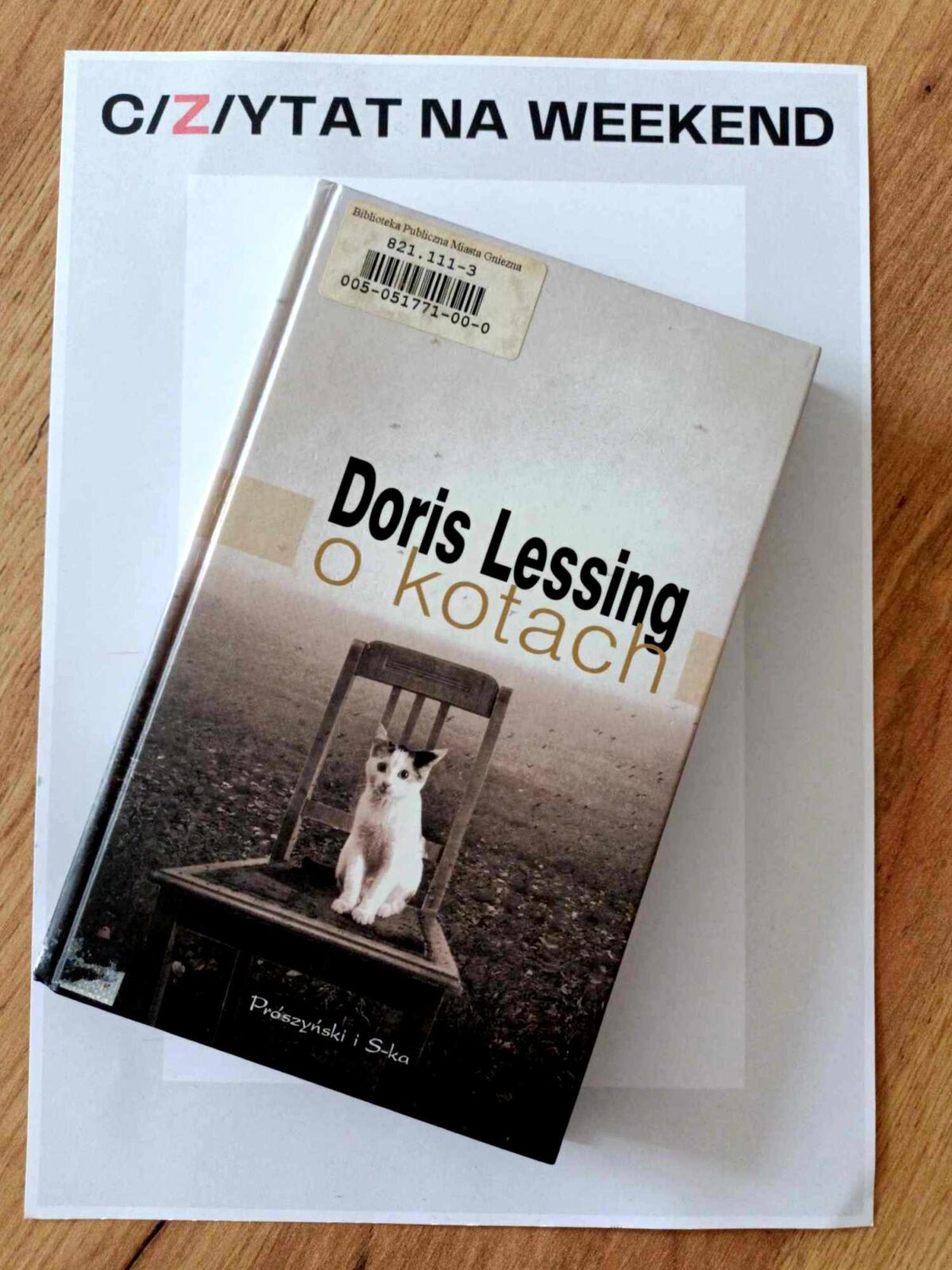 C/Z/YTAT na weekend: „O kotach” Doris Lessing